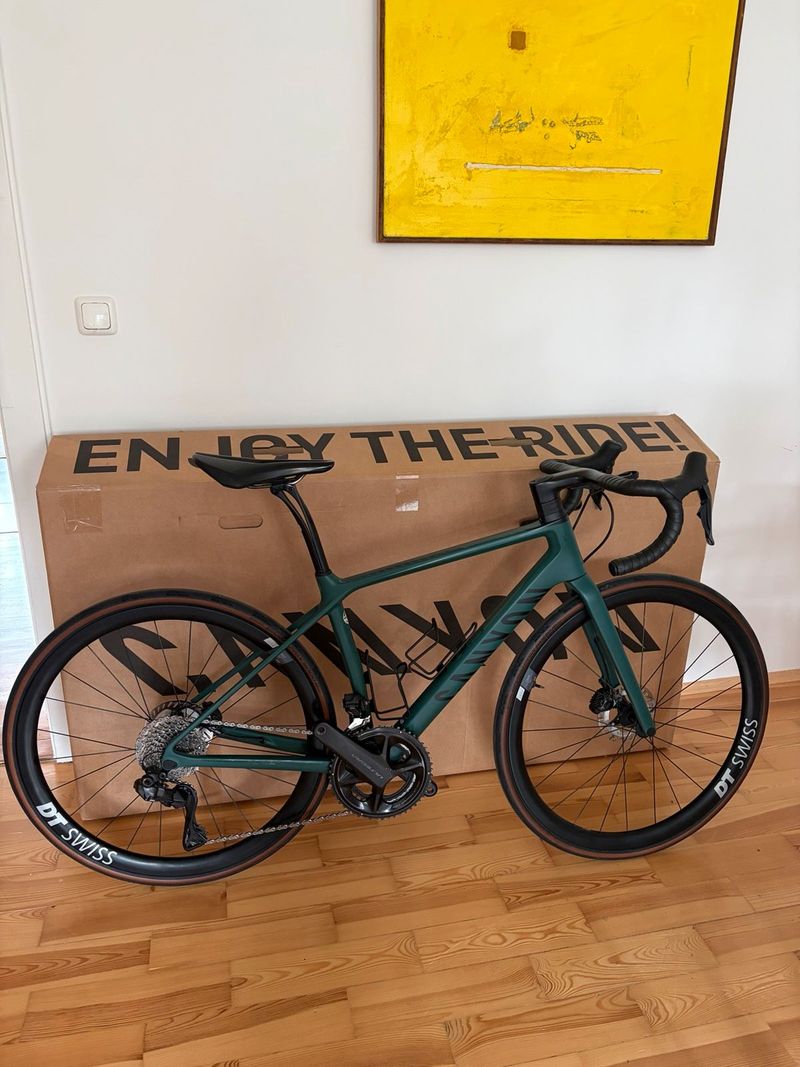 Canyon Endurace CF SL 8 Aero 2XS 2023 2023 Road & Gravel d'occasion