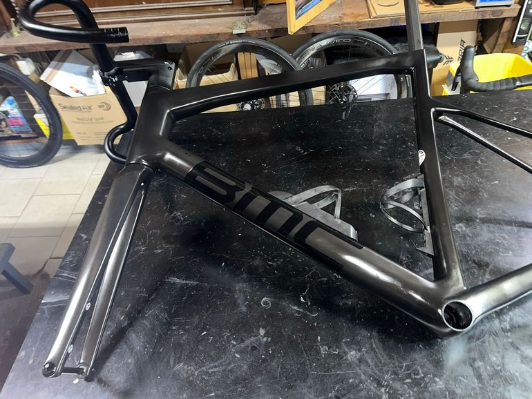 Used BMC Teammachine Frameset 2025 Road & Gravel, Black — image 16 of 20