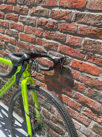 Cannondale CAADX Tiagra 2017 2017 Road & Gravel d'occasion — image 2 sur 5