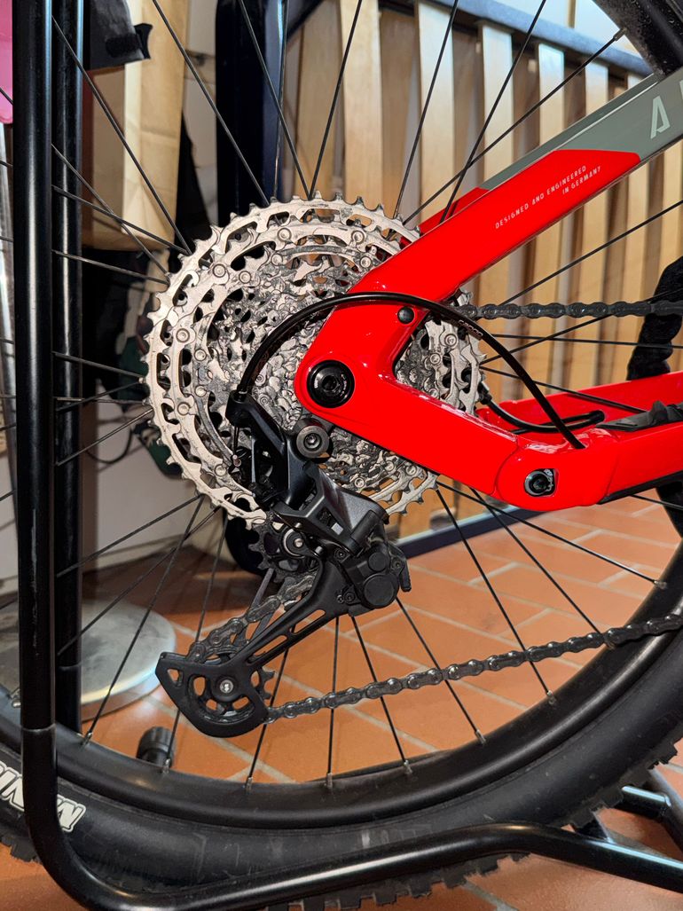 Tweedehands Haibike AllMtn 4 2024 2024 Mountainbike — afbeelding 3 van 8