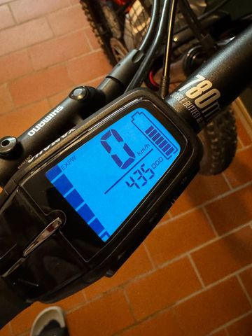Used Haibike AllMtn 4 2024 2024 Mountainbike, Light Gray, 29 — image 4 of 8