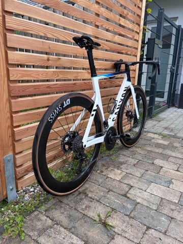 Gebrauchtes Canyon Aeroad CFR Disc Di2 2023 2023 Road & Gravel, Weiß — Bild 4 von 6