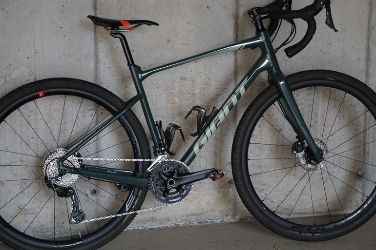 Used Giant Revolt 0 2022 2022 Road & Gravel, Black — image 4 of 13