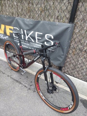 Gebrauchtes Superior Team Xf Custom 2025 Mountainbike, Rot — Bild 3 von 4