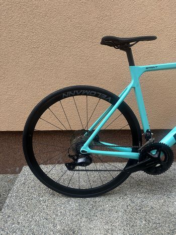 Bianchi Sprint 105 2025 2025 Road & Gravel usato, Verde — immagine 2 di 8