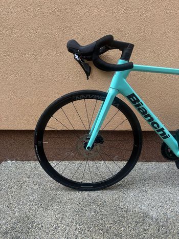 Bianchi Sprint 105 2025 2025 Road & Gravel usato, Verde — immagine 6 di 8