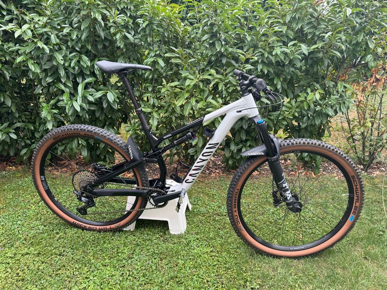 Used Canyon Neuron 6 2022 2022 Mountainbike, White, 27.5, 29 — image 2 of 5