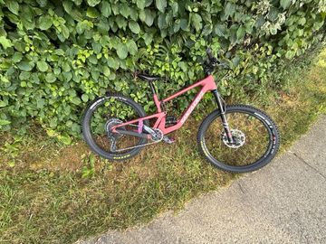Używany Santa Cruz 5010 S / Carbon C / 27.5 2021 2021 MTB