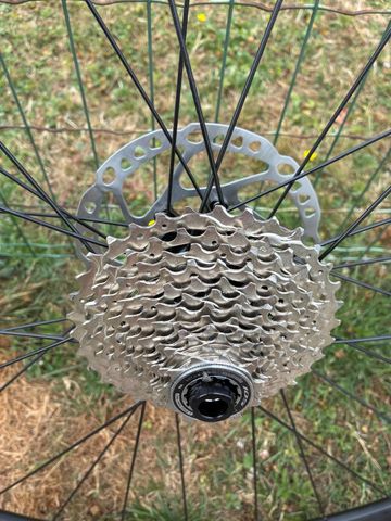 Scott Addict 20 2023 2023 Road & Gravel d'occasion — image 10 sur 12
