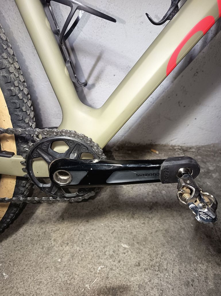 Orbea ALMA M30 2022 2022 Mountainbike usato, Verde — immagine 16 di 24