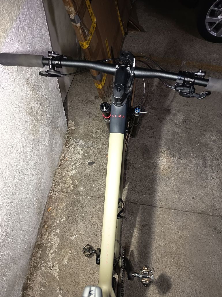 Orbea ALMA M30 2022 2022 Mountainbike usato, Verde — immagine 20 di 24
