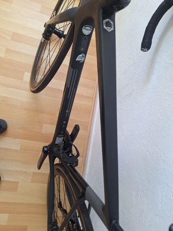 Použité Cannondale SuperSix EVO Shimano 105 2024 Road & Gravel — obrázek 8 z 13