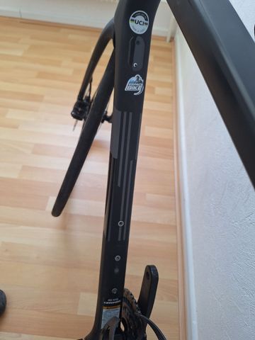 Used Cannondale SuperSix EVO Shimano 105 Di2 2024 Road & Gravel, Black — image 9 of 13