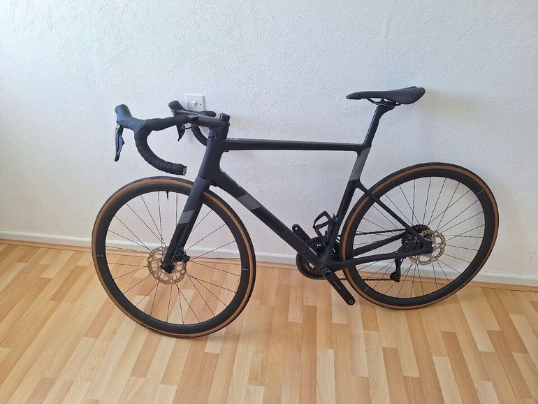 Použité Cannondale SuperSix EVO Shimano 105 2024 Road & Gravel — obrázek 13 z 13