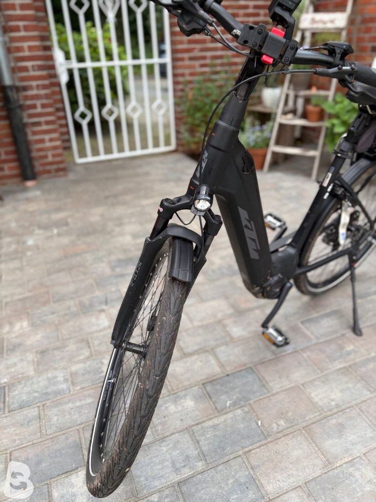 KTM MACINA STYLE 730 2023 2023 Urban usato, Nero — immagine 3 di 3