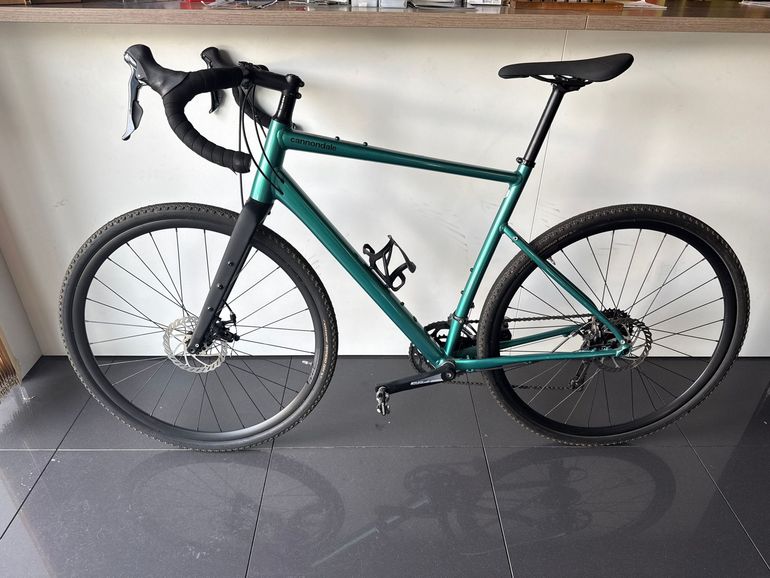 Używany Cannondale Topstone 3 2024 2024 Road & Gravel — zdjęcie 2 z 4