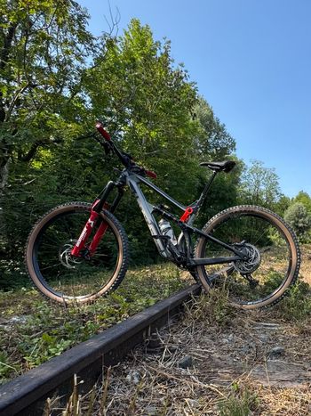 Używany Intense CARBINE EXPERT 2019 2019 MTB