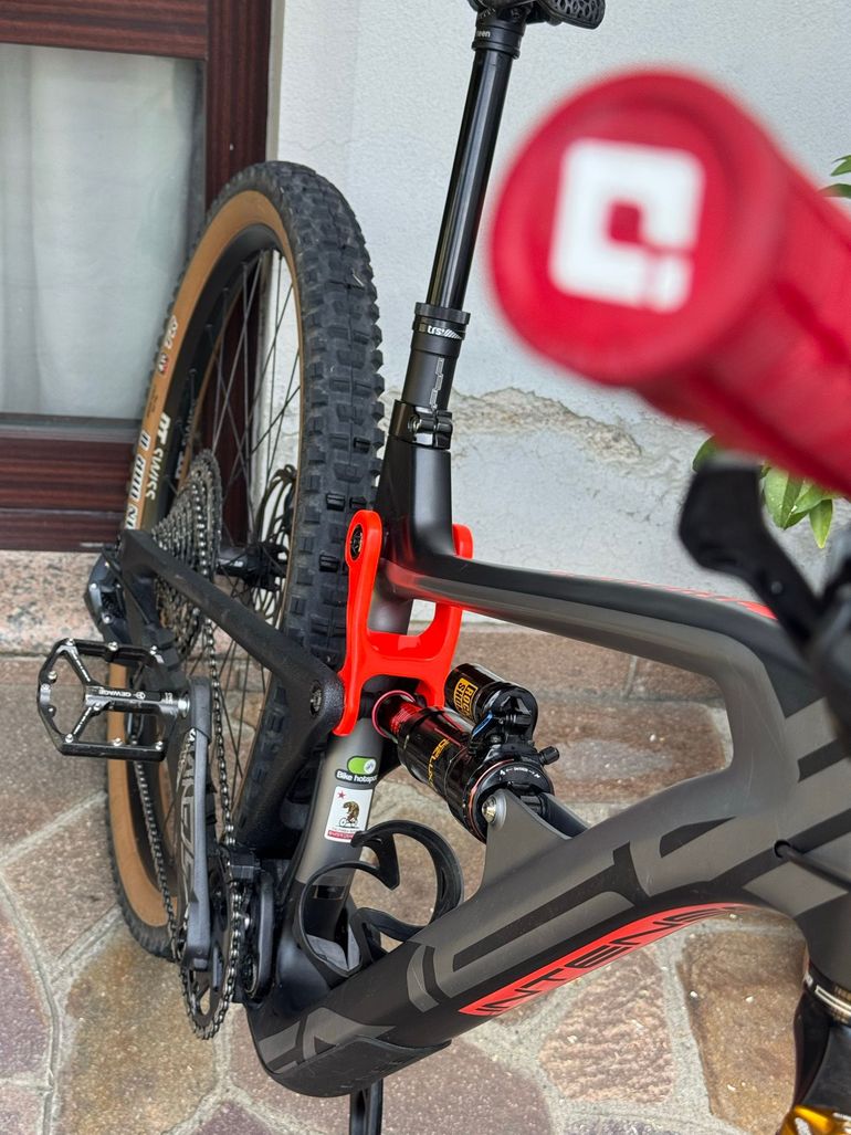 Brugt Intense CARBINE EXPERT 2019 2019 Mountainbike — billede 5 af 6