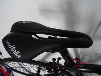Used Pinarello Fp2 2012 Road & Gravel, Black — image 6 of 7