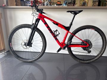 Gebrauchtes Trek Supercaliber 9.6 2023 2023 MTB