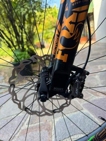 Tweedehands Orbea OIZ M20 2023 2023 Mountainbike — afbeelding 7 van 7