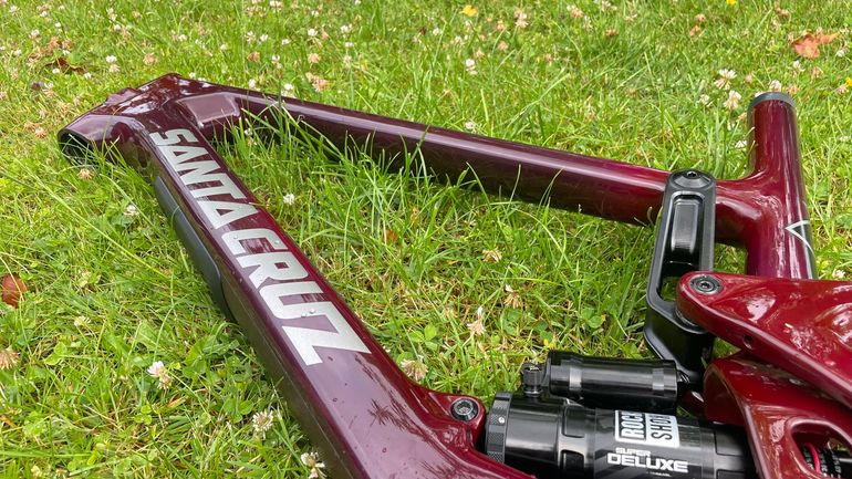 Santa Cruz HIGHTOWER S / Carbon C 2024 Frameset 2024 Mountainbike usato, Rosso — immagine 5 di 9