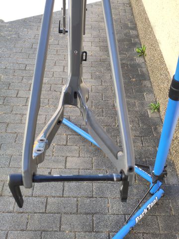 Gebrauchtes Canyon Grizl CF SL 7 2022 Frameset 2022 Road & Gravel, Hellgrau — Bild 4 von 6