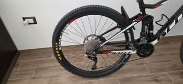 Used Scott Spark 750 2017 2017 Mountainbike, Black, 27.5 — image 3 of 5
