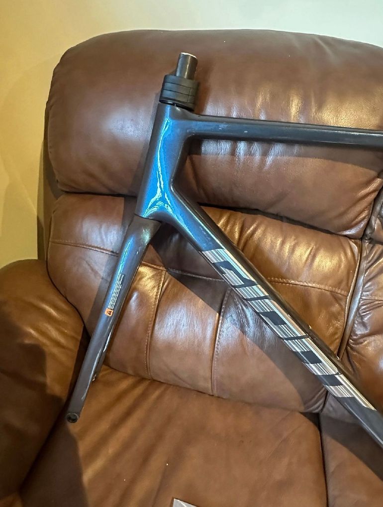 Brugt Giant TCR Advanced Pro 0 Di2 2025 Frameset 2025 Road & Gravel — billede 2 af 5