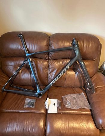 Brugt Giant TCR Advanced Pro 0 Di2 2025 Frameset 2025 Road & Gravel — billede 5 af 5