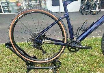 Used BMC URS TWO 2023 2023 Road & Gravel, Blue — image 3 of 3