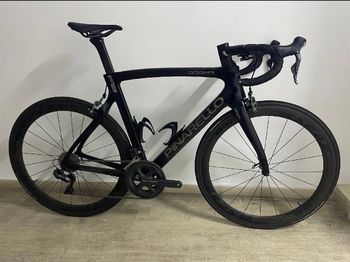 Brugt Pinarello Dogma Shimano 105 Di2 2017 Road & Gravel