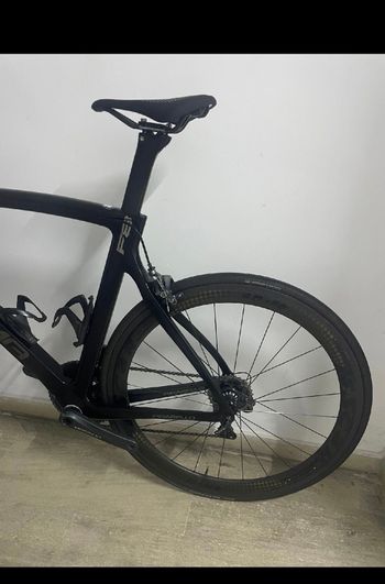 Used Pinarello Dogma Shimano 105 Di2 2017 Road & Gravel, Black — image 5 of 6
