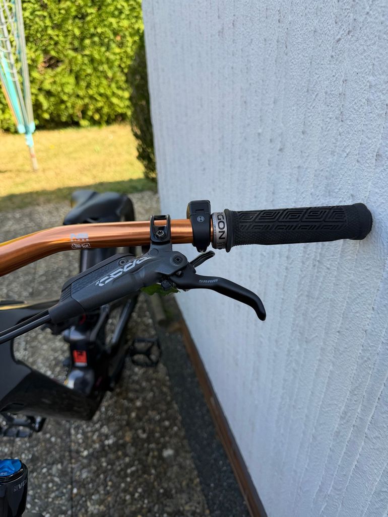 Canyon Neuron:ON CF 7 2024 2024 Mountainbike usato, Grigio chiaro — immagine 30 di 33