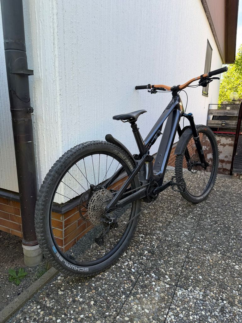 Canyon Neuron:ON CF 7 2024 2024 Mountainbike usato, Grigio chiaro — immagine 21 di 33