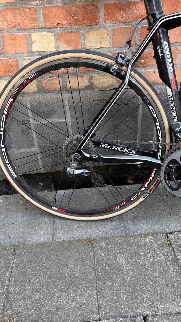 Eddy Merckx EMX-525 2017 Road & Gravel usato, Nero — immagine 7 di 10