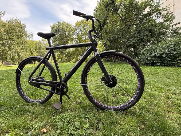 Used Vanmoof Custom Shimano Nexus Hub Gear 2018 Urban, Black — image 4 of 4