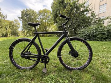 Używany Vanmoof Custom Shimano Nexus Hub Gear 2018 Urban & Touring