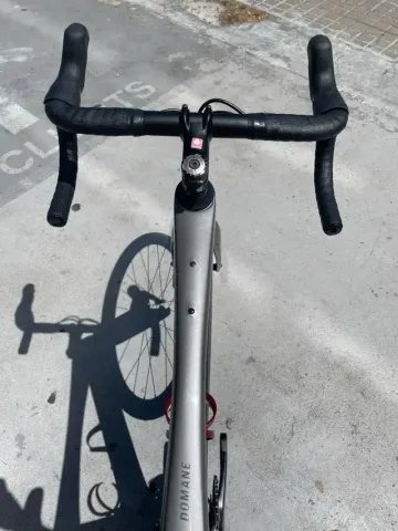 Brugt Trek Domane SL 5 Gen 4 2024 2024 Road & Gravel — billede 5 af 9