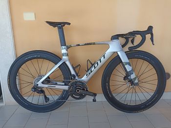 Used Scott Foil RC 10 2024 2024 Road & Gravel