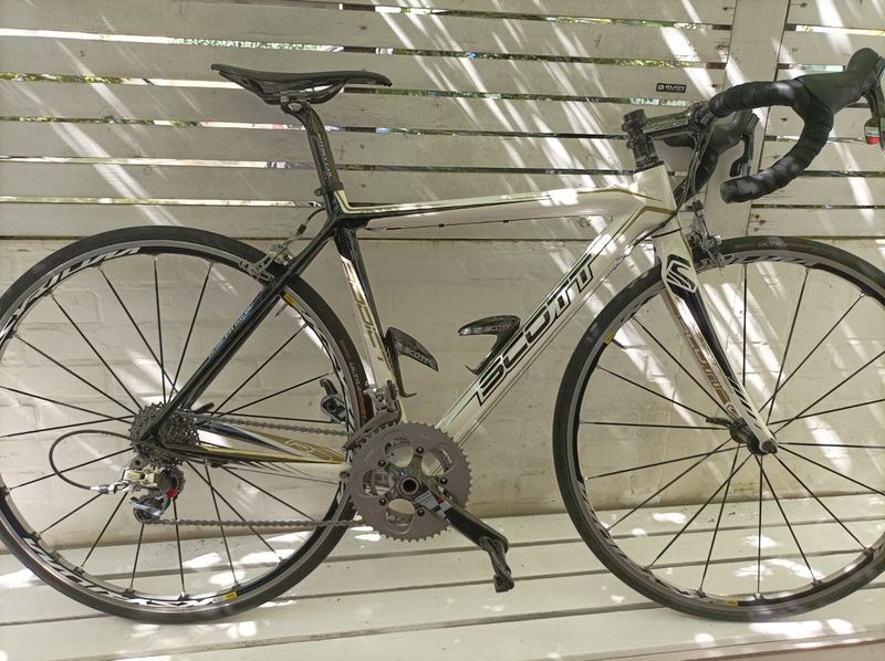 Gebrauchtes Scott Addict R3 2011 2011 Road & Gravel