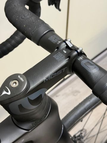 Used Pinarello F7 Sram Red 2025 Road & Gravel, Black — image 8 of 12