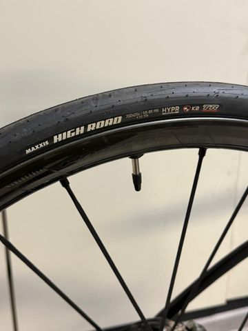 Used Pinarello F7 Sram Red 2025 Road & Gravel, Black — image 5 of 12