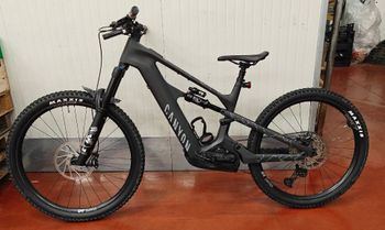 Used Canyon Strive:ON CFR Underdog 2024 2024 MTB