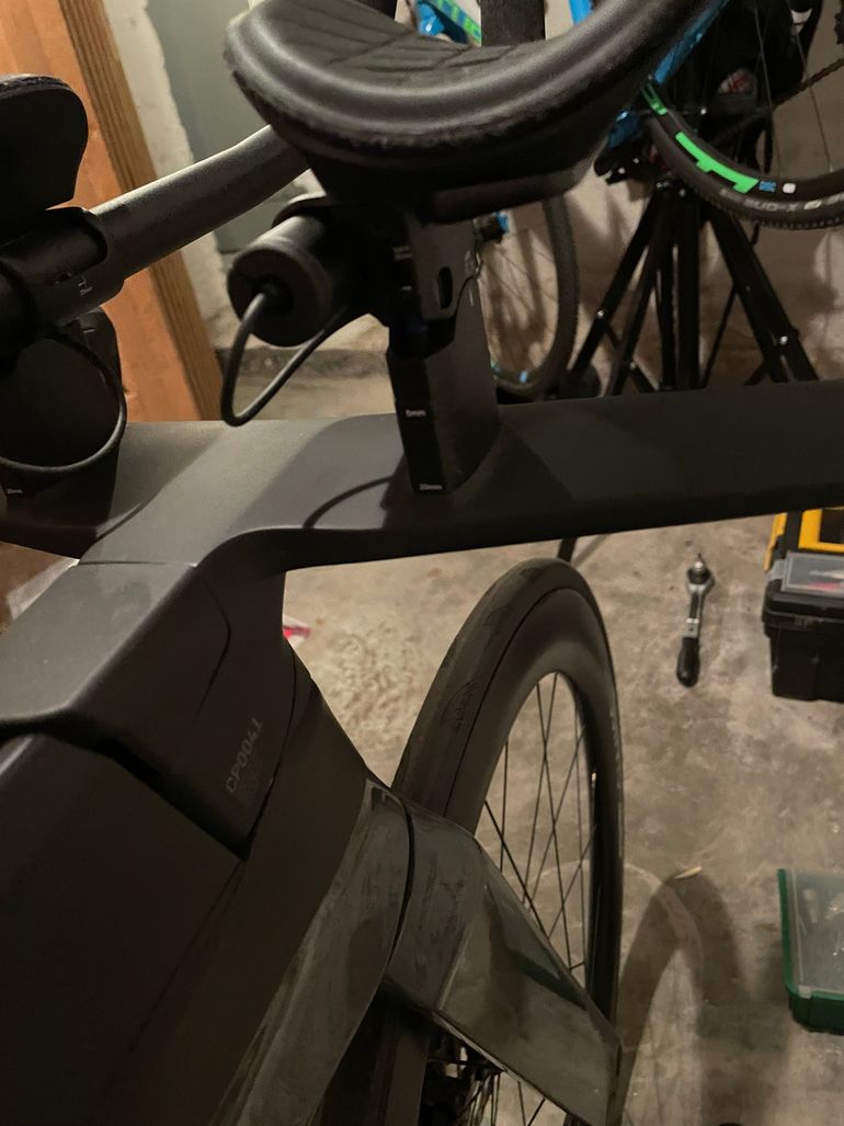 Canyon Speedmax CF 7 Di2 2025 2025 Road & Gravel usato, Grigio chiaro — immagine 4 di 4