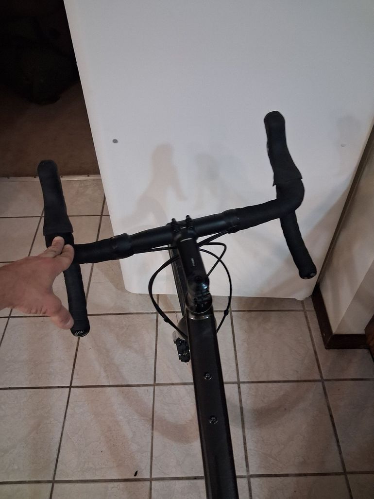 Used Cannondale Synapse 2 2025 2025 Road & Gravel, Black — image 4 of 6