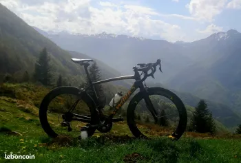 Použité Specialized Shimano Dura Ace 2013 Road & Gravel — obrázek 2 z 15