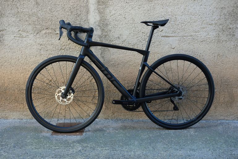 Gebrauchtes BMC Roadmachine TWO 2026 2026 Road & Gravel, Schwarz — Bild 12 von 13