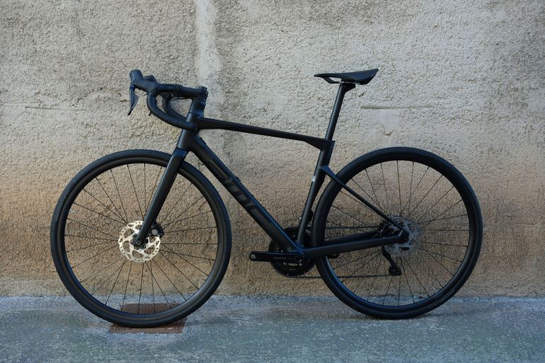 Gebrauchtes BMC Roadmachine TWO 2026 2026 Road & Gravel, Schwarz — Bild 13 von 13