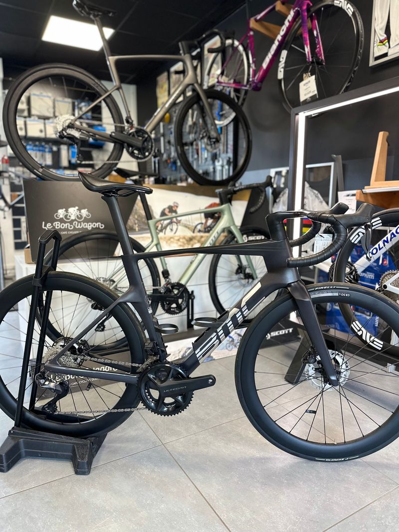 Used BMC Teammachine R Shimano Ultegra Di2 2025 2025 Road & Gravel